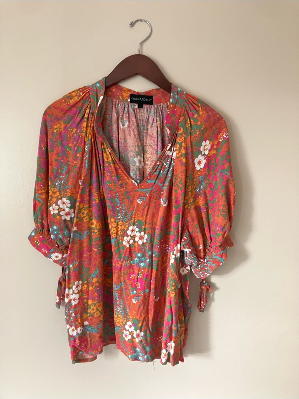 Cynthia Rowley Coral-Orange Floral V-Neck Blouse